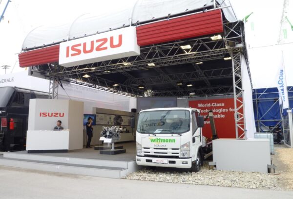 BAUMA ISUZU BOOTH